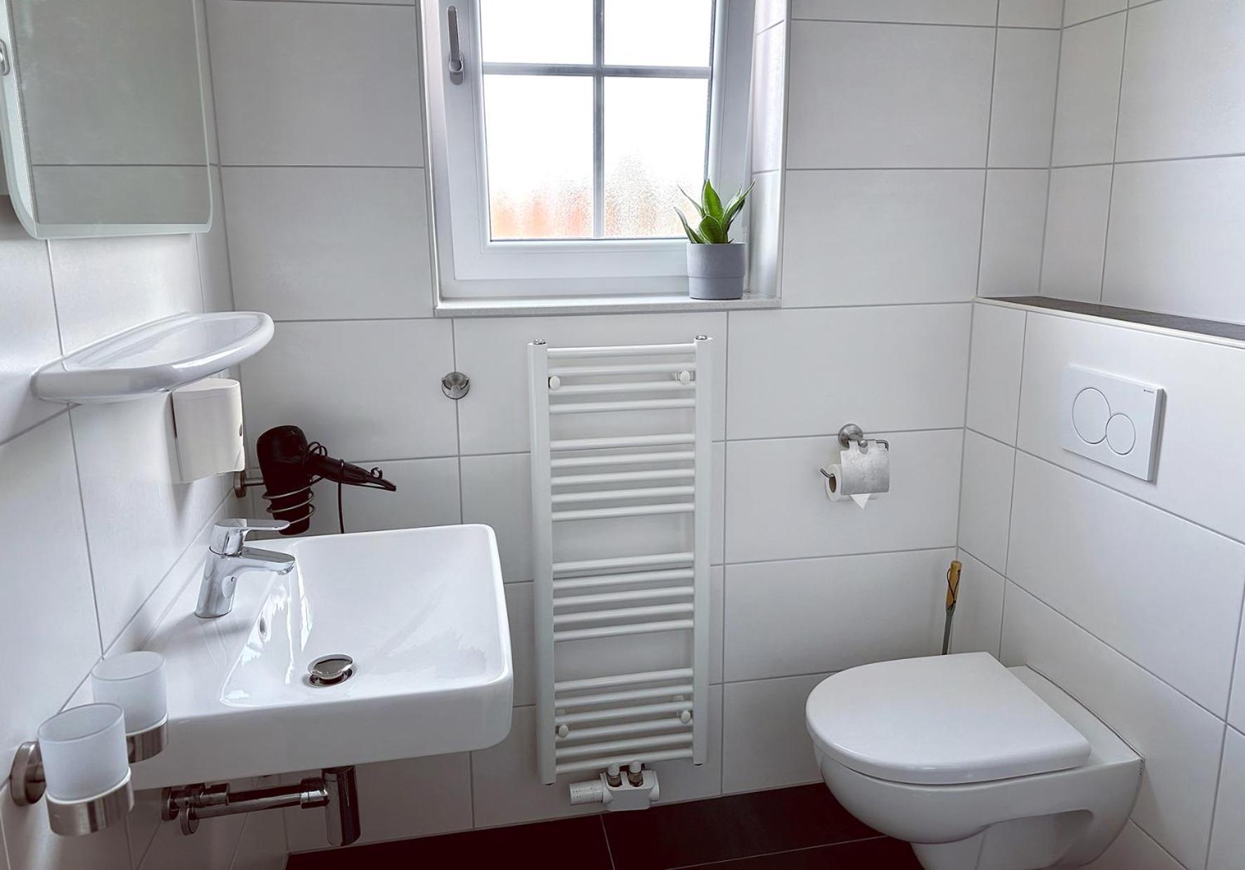 Apartment Kirschbluete2 Norden Szoba fotó